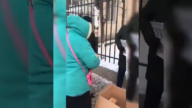Всегда рады помочь людям смотреть онлайн