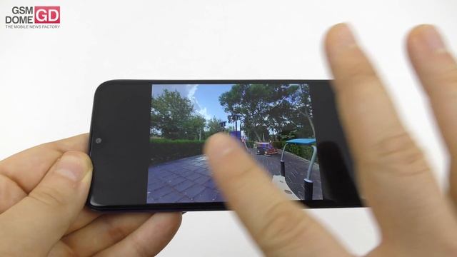 Samsung Galaxy A20e Review (Affordable One UI phone, With Dual Camera) смотреть онлайн