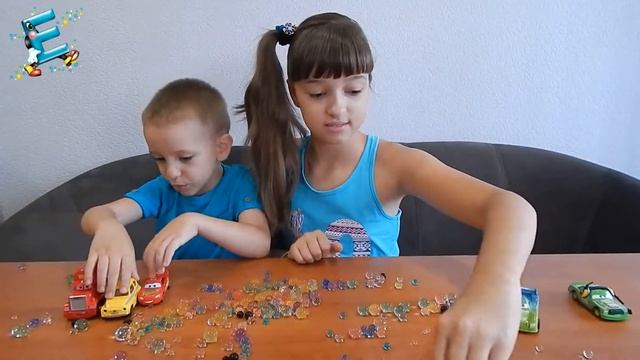 Веселая Игра с Машинками и Шариками Орбиз / Game with Cars and Orbeez Balls смотреть онлайн