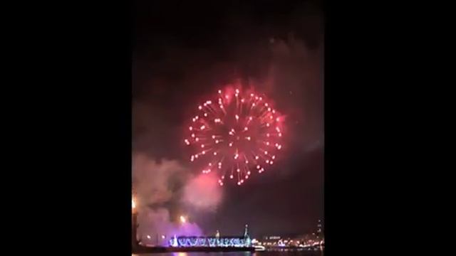 Салют на Васильевском Новый Год 2012 смотреть онлайн