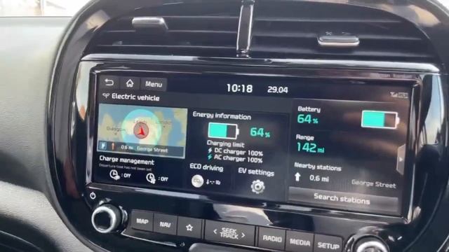 KIA SOUL ELECTRIC HATCHBACK 150kW First Edition 64kWh 5dr Auto LO20VPU смотреть онлайн