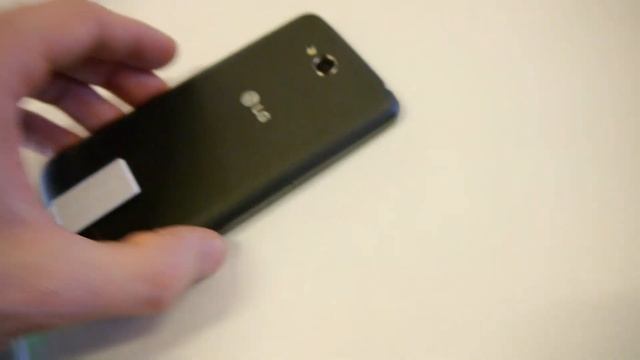 LG L90 hands-on смотреть онлайн