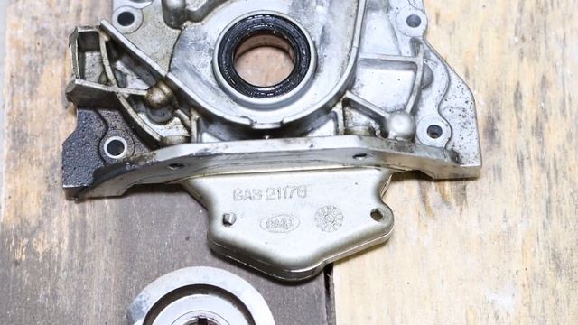 Разобрал мотор LADA VESTA 1,8 л: Из чего сделан топовый мотор ВАЗ! смотреть онлайн