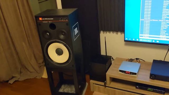JBL 4312E playing # Lee Ritenour - Motherland смотреть онлайн