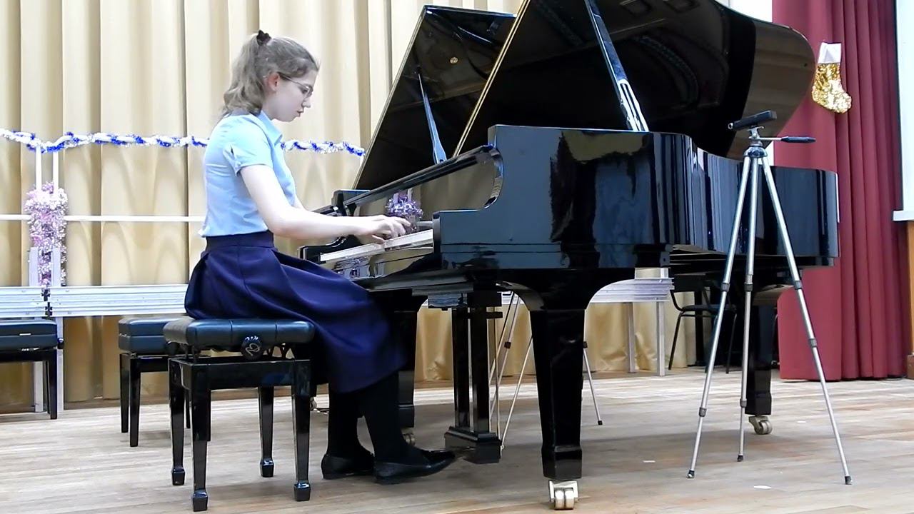 23. А. Хачатурян - «Токката», исп. Котлярова Лидия (9 класс) смотреть онлайн