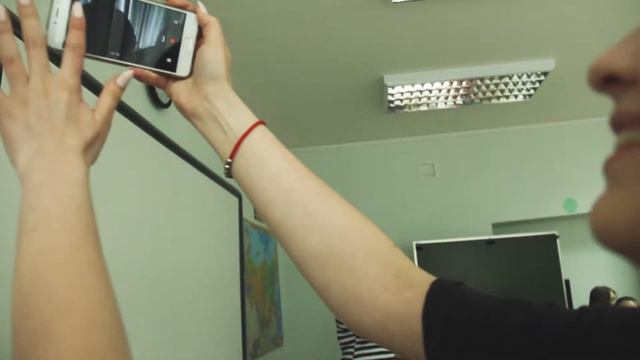 ПОСЛЕДНИЙ ДЕНЬ В ШКОЛЕ 2018 // my last day at school смотреть онлайн