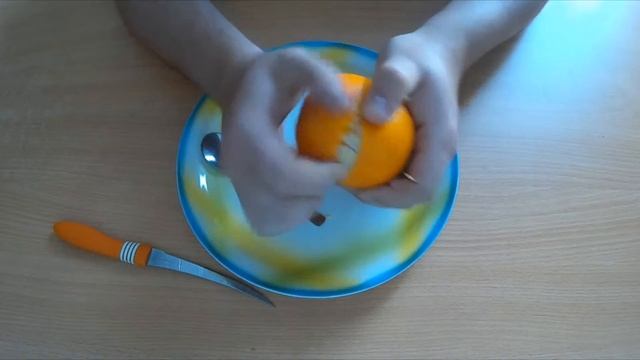 Лайфхак как быстро почистить Апельсин. смотреть онлайн