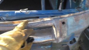 Кузовной ремонт МЕРСЕДЕС Т1| Восстановление лобовой рамки моторного щита| Repair old BUS 207-308D