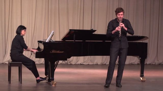 Буланов Даниил-гобой. Сергей Слонимский Бурлеска смотреть онлайн