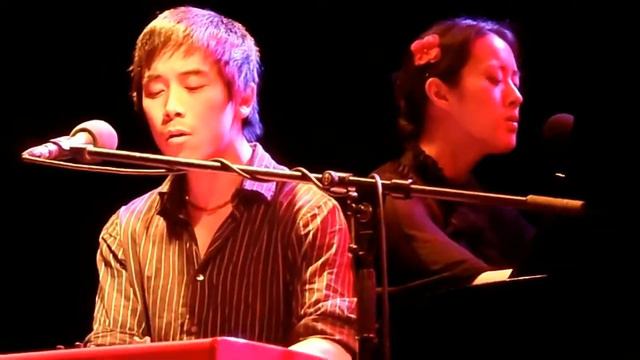 Vienna Teng + Alex Wong Last Snowfall live смотреть онлайн