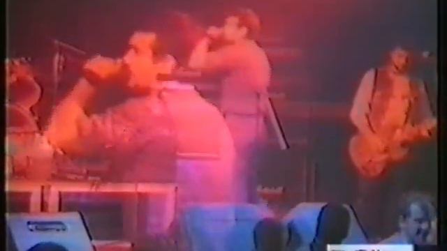 ENTRE VÀNDALS - Beirut moon (Stiff Little Fingers cover) 15-02-1997 смотреть онлайн