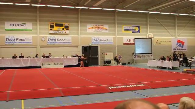 Sophie op vloer dd 5 maart 2011 смотреть онлайн
