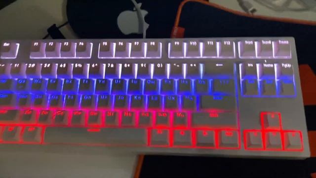Red Square Keyrox TKL Classic - хороший маркетинг?