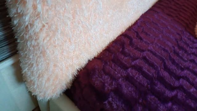 Headboard and pillow roll накидка на изголовье кровати и подушка – ролл смотреть онлайн