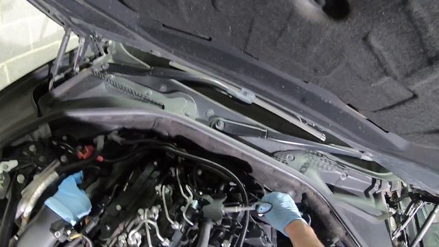 How To Remove BMW F10/f11 530d N57 Intake Manifold