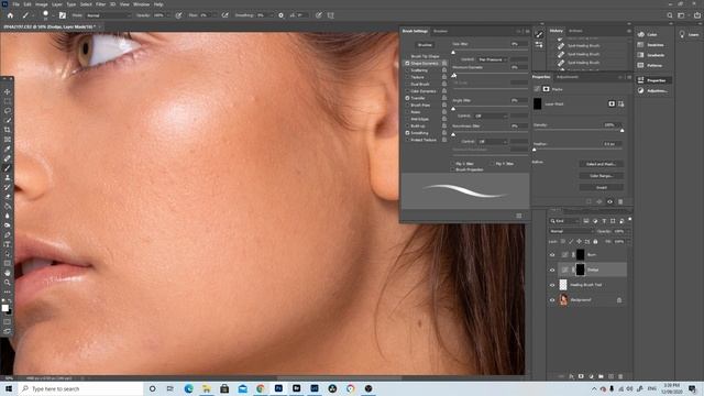 How to Remove Facial Hairs & Fuzz in Photoshop || Beauty & Portrait Retouching Tutorial смотреть онлайн