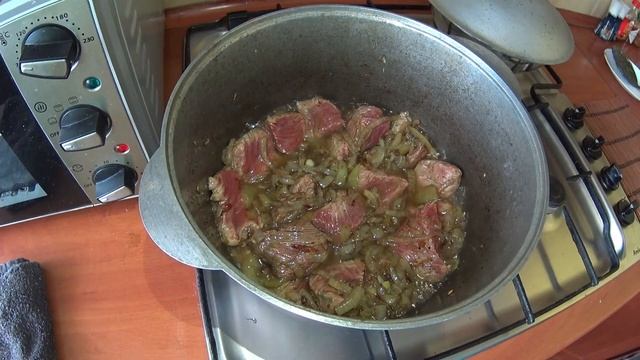 ПЛОВ! РЕЦЕПТ ПЛОВА! ВКУСНЫЙ ПЛОВ! Плов с Говядиной! Плов в Казане! смотреть онлайн