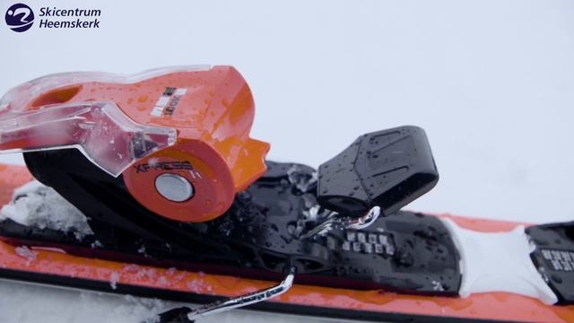Skicentrum Heemskerk Skitest 2018-2019: DYNASTAR Speedzone 7 смотреть онлайн