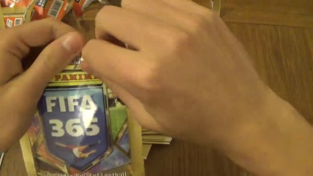 Panini FIFA 365 STICKERS FULL BOX OPENING 50 packs Panini смотреть онлайн