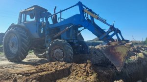 Засыпаю траншеи на МТЗ-82!