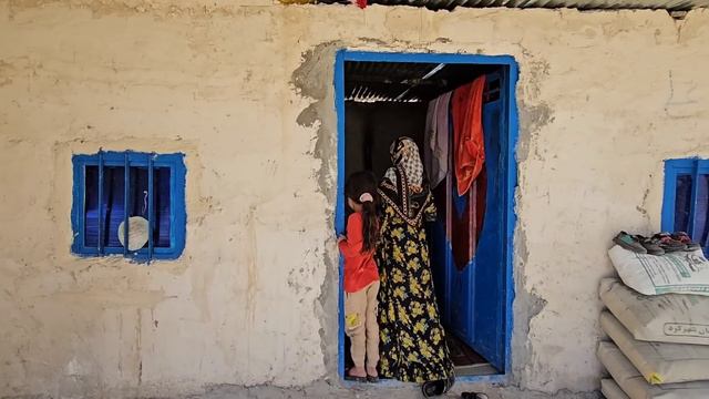 Maryam and Kobra's Homestead Chronicles Building, Whitewashing, and Heartwarming Gestures! 🏡🌟 смотреть онлайн