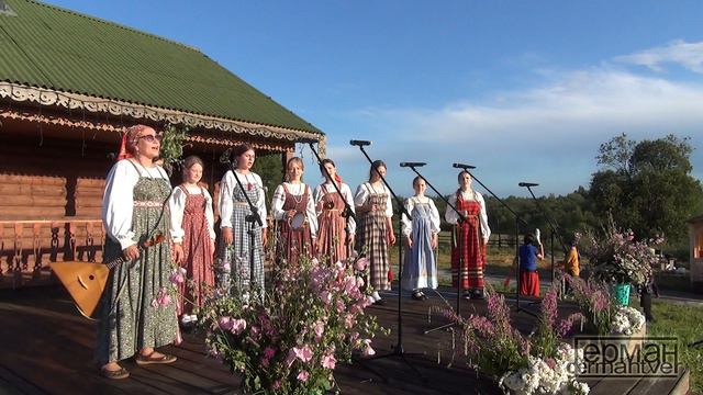 Детский фольклорный ансамбль "Калина" ДШИ г. Торжок. на этнофестивале "Иванов День макушка лета" смотреть онлайн