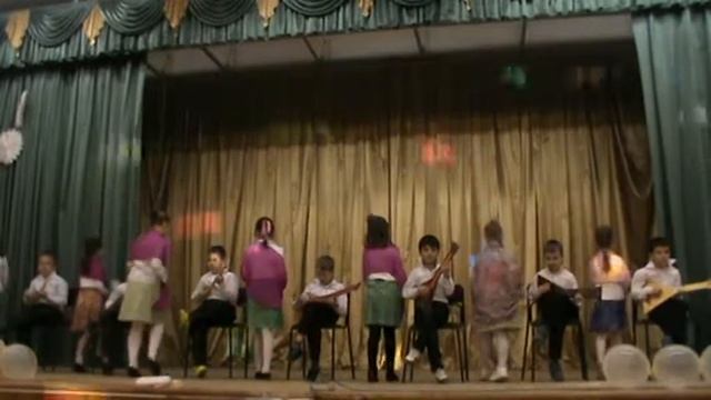 2п Танец Девочки фабричные смотреть онлайн