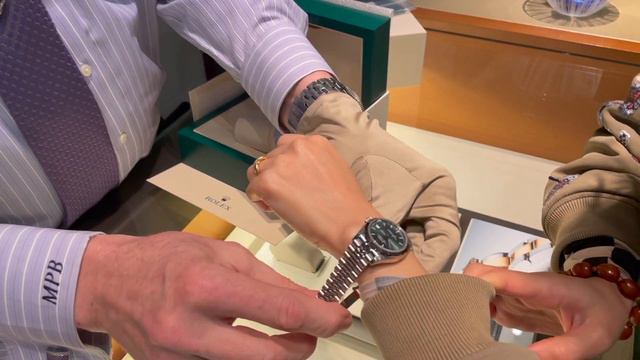 My First Rolex! Rolex 31mm DATEJUST Mint Green White Gold (Ref 278274) In Store Unboxing!劳力士日历薄荷绿盘开