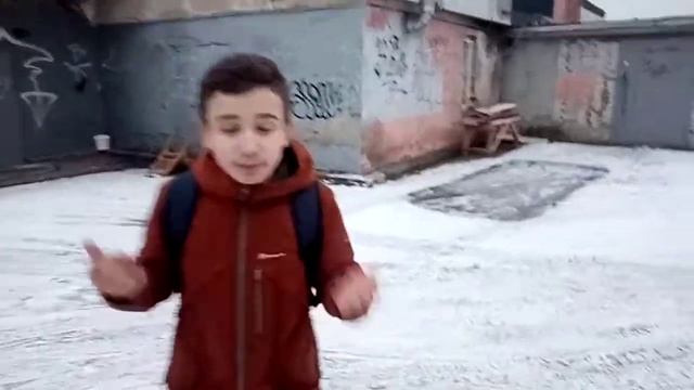 Витя Инвектор (1 часть) Кратко обо мне смотреть онлайн