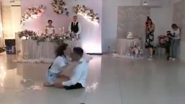 Преклоняюсь и восхищаюсь! Вдохновили.Спасибо, что вы есть. смотреть онлайн