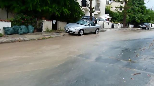 Flood Water Chloraka Cyprus. смотреть онлайн