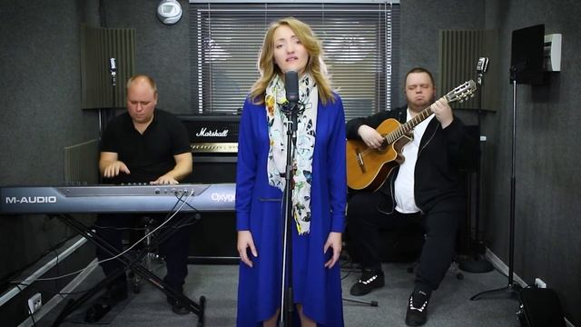 Елена Менгалова. ПОГОВОРИ СО МНОЮ, БАТЮШКА (ф-но Дмитрий Мамонов, гитара ZOT) смотреть онлайн