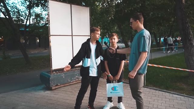 Украли Yeezy и продали на Sneakerhead Con в Москве смотреть онлайн