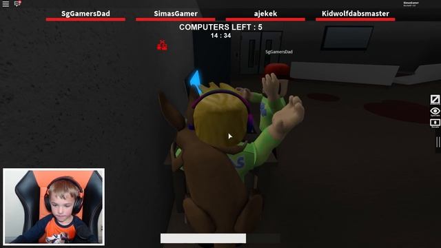 TRICKING BEAST SO EASILY in ROBLOX FLEE THE FACILITY! RUN, HIDE, ESCAPE! смотреть онлайн