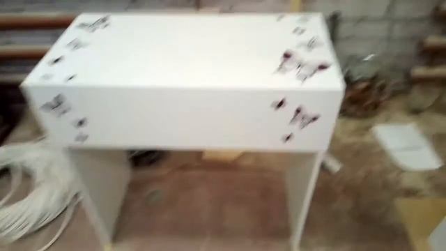 Визажный столик с лампочками. смотреть онлайн