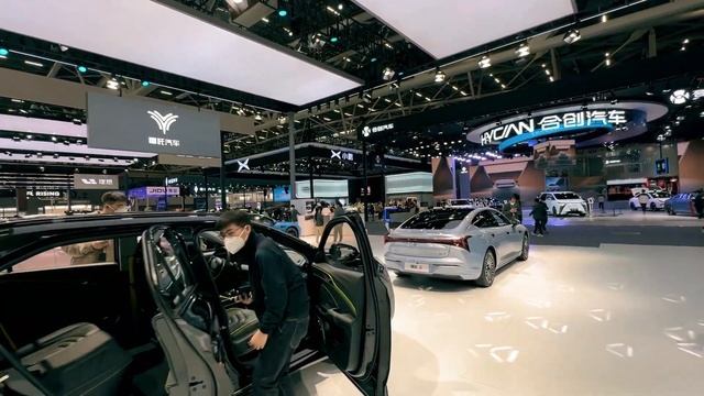 Авто-шоу в Гуанчжоу - Будущее наступило | Guangzhou Cars Show 2022 смотреть онлайн