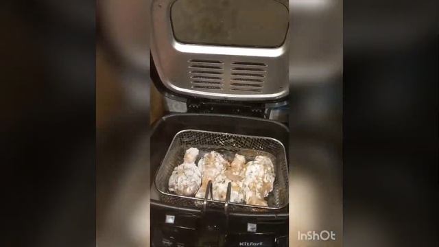 Приготовили ножки  в нашей новой и уже любимой Фритюрнице от Kitfort #Китфорт #KitfortKT-2018