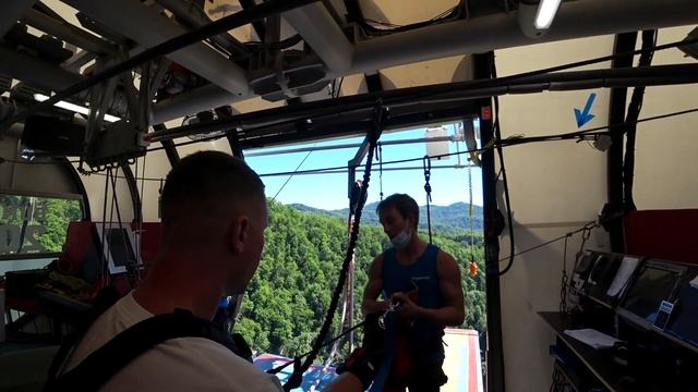 ВЛОГ РОЗА ХУТОР | АРТЁМ DOWNMIX В СКАЙПАРКЕ смотреть онлайн