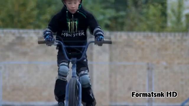 Березники.Май нейм из.спортивный ролик.видеооператор Корниенко А.Б. смотреть онлайн