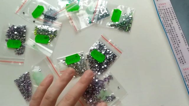 #алмазнаявышивка #алмазнаямозаика готовая работа фиолетовая розочка смотреть онлайн