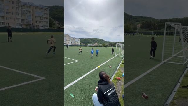 Первенство края 14.05.23г. Играли Сочи-04/Академия Краснодар (2015 г.р) Счет 2:2 смотреть онлайн