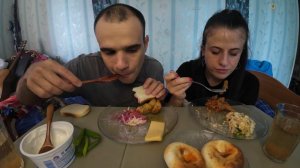 МУКБАНГ СЕЛЬДЬ ПОД ШУБОЙ / САЛАТ СТОЛИЧНЫЙ / КОТЛЕТА ПО КИЕВСКИ / КАРТОШКА EATING Mukbang ASMR АСМР