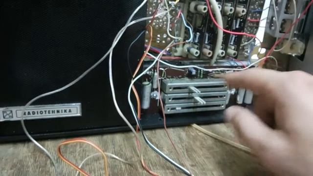 Rīga 104! Часть 4. Проверка АПЧ, допилинг подсветки, Пробуем убрать шум смотреть онлайн