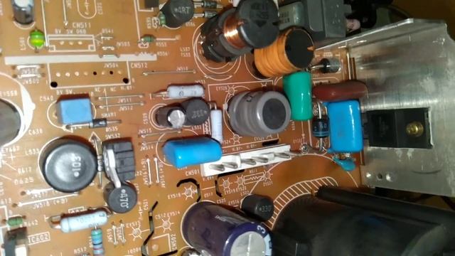 Разбираем на запчасти телевизор Sony. смотреть онлайн