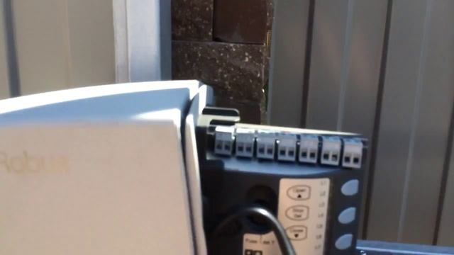 Не открываются ворота смотреть онлайн