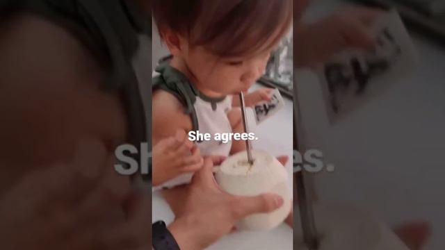 DAHLIA AMÉLIE DRINKS BUKO JUICE смотреть онлайн