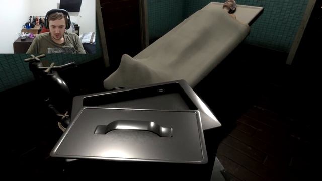 PLEASE DONT WAKE UP!!! | The Mortuary Assistant смотреть онлайн