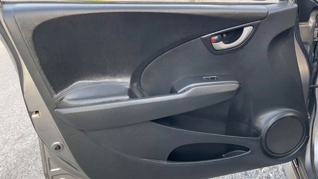 Honda Jazz GE i-VTEC 1.5 ปี2009 เกียร์ออโต้ ?รถมือเดียวป้ายแดง ประวัติดี? สภาพสวยเดิมๆ ทั้งคัน смотреть онлайн