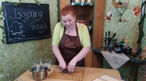 ВОДЯНАЯ БАНЯ в домашних условиях / Как быстро сделать дома, чтобы расплавить шоколад / ЛАЙФХАК