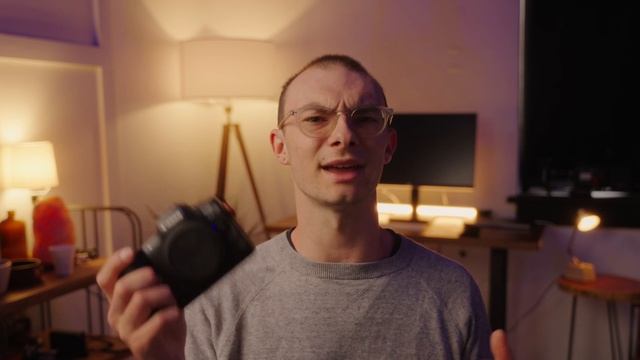 Canon R5 | Why it's still the best camera for photographers смотреть онлайн